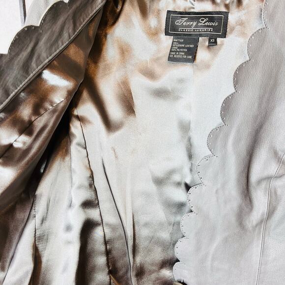 Vintage Terry Lewis Classic Luxuries Leather Jacket Shirt - Picture 15 of 16